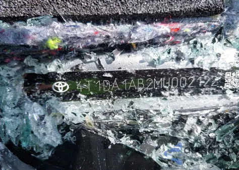 2021 Toyota Avalon Limited Hybrid from USA, damaged, VIN 4T1DA1AB2MU002122